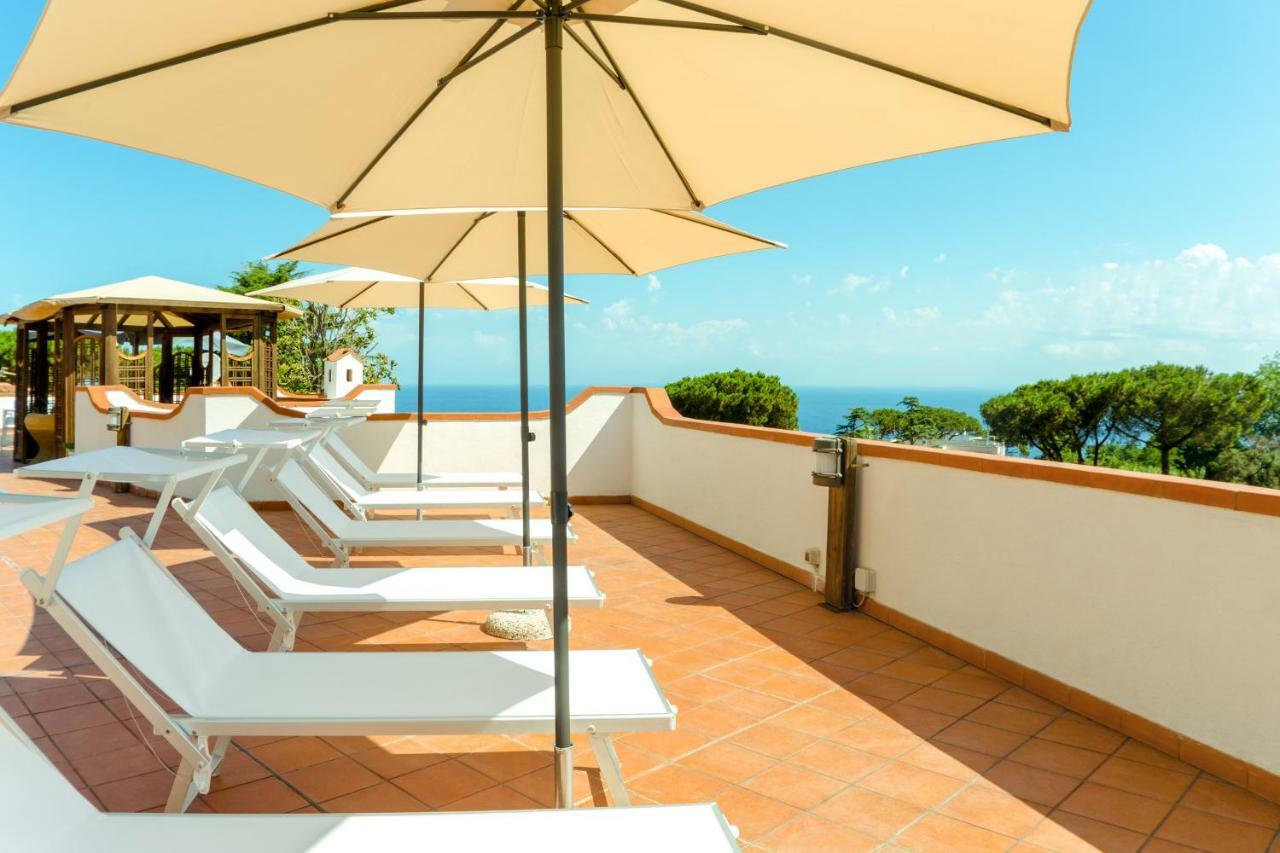Villa Araucaria Casamicciola Terme Екстер'єр фото