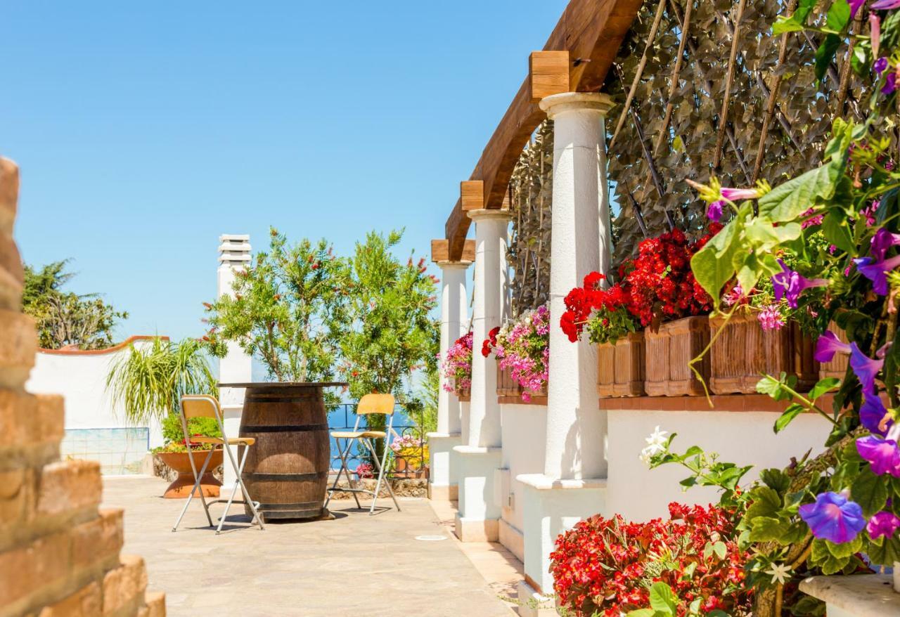 Villa Araucaria Casamicciola Terme Екстер'єр фото